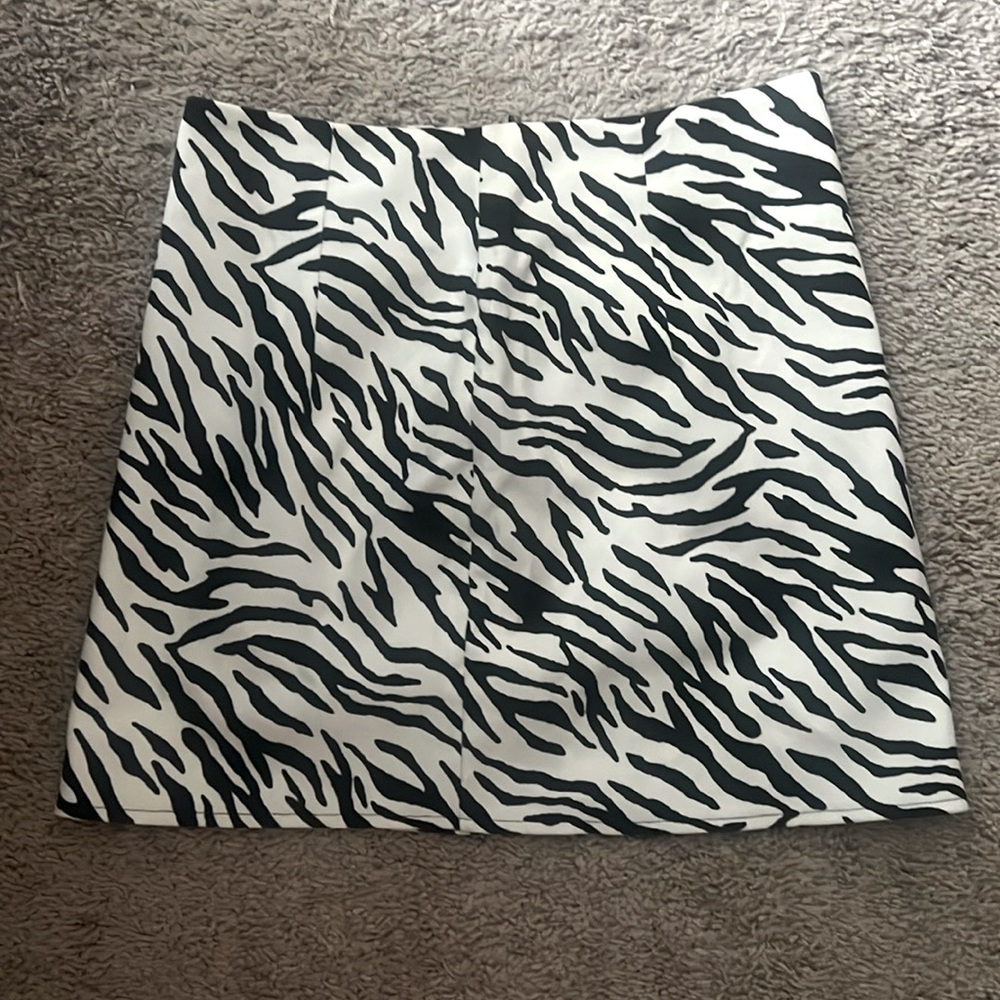SHEIN zebra skirt